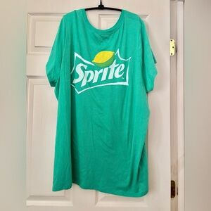 Torrid Sz 4 (4X) green and yellow Sprite T-Shirt